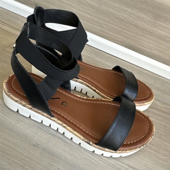 Unisa Women's Sz 6.5 Platform Sandals Black Ankle Strap Unbrizza Gladiator Shoe - Picture 8 of 9